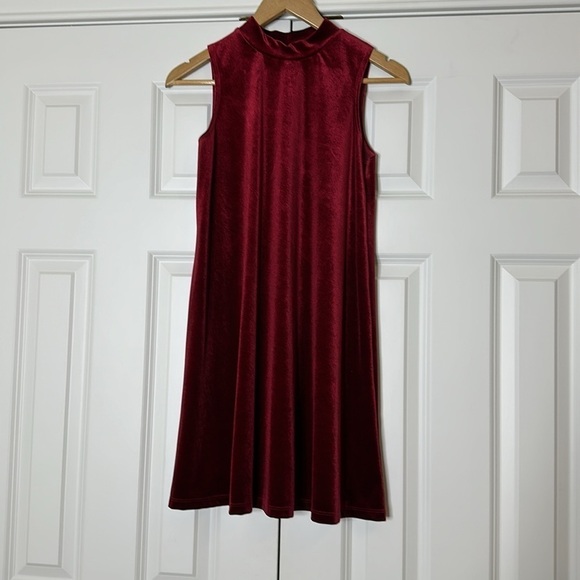 Nick and Nash mock neck velvet sleeveless red dress SzPS - Picture 2 of 6